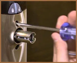 City Locksmith Shop Houston, TX 713-470-0711 City Locksmith Shop Houston, TX 713-470-0711 - 14-new-lock-installation
